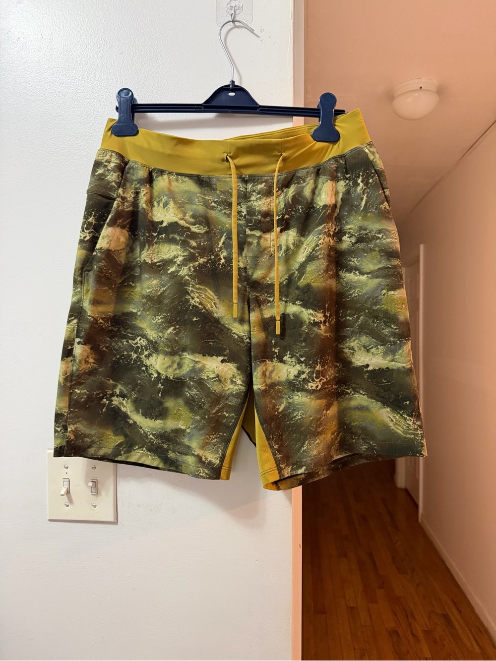 lululemon athletica Men's Olive Green & Mustard Athletic Shorts